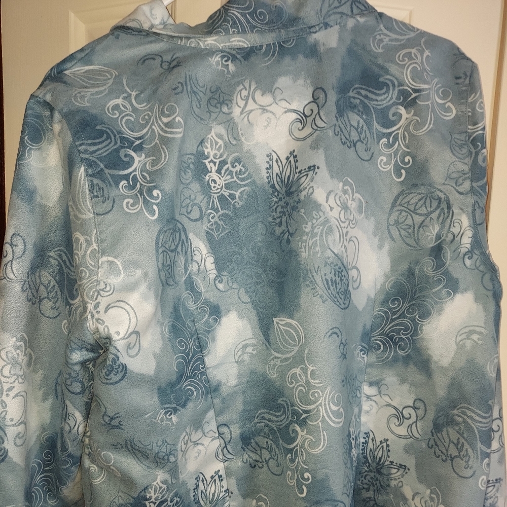 Jacket - Picture 2 of 3